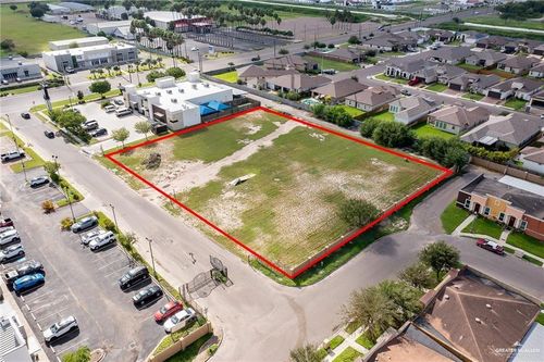 3010 Regency Dr, Edinburg, TX, 78539-2294 | Card Image