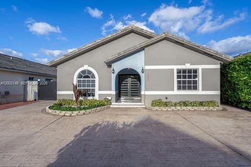 7503 W 34th Ln, Hialeah, FL, 33018 | Card Image