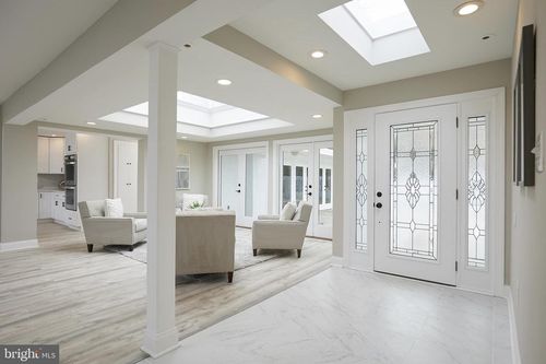 7415 Bradley Blvd, Bethesda, MD, 20817-2131 | Card Image