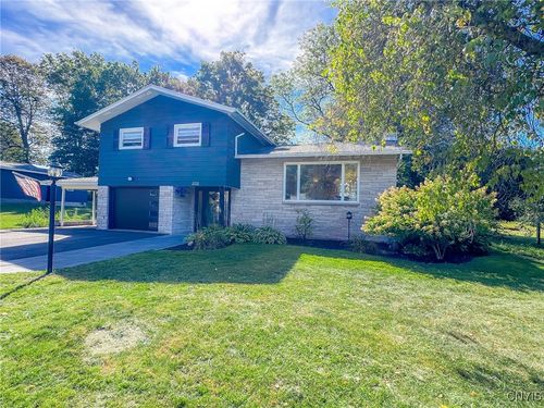 2712 Forest Hill Dr, Auburn, NY, 13021-5662 | Card Image