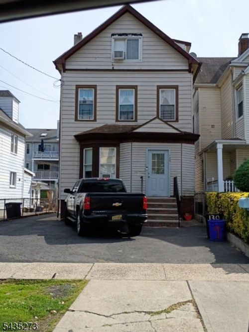 130 Montclair Ave, Newark, NJ, 07104-3514 | Card Image