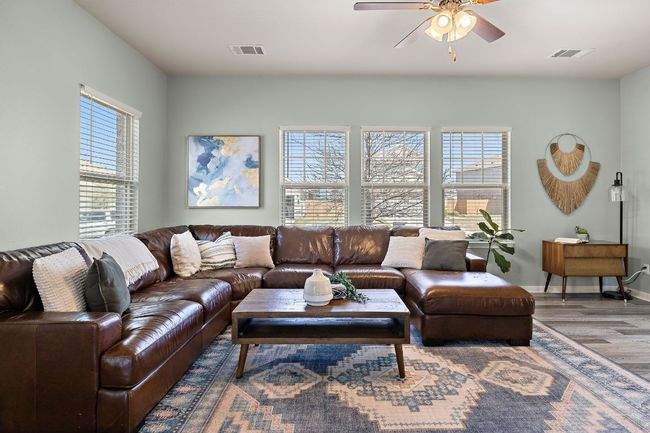 313 Arabian Colt Dr, House other with 3 bedrooms, 3 bathrooms and 2 parking in Georgetown TX | Image 10