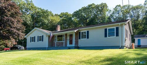 92 New Rd, Moosup, CT, 06354-2040 | Card Image