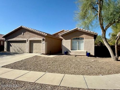 3957 W Valley Mine Dr, Tucson, AZ, 85745-4179 | Card Image