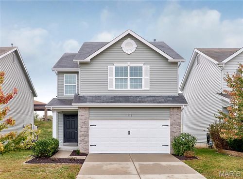 112 Champions Ln, Wentzville, MO, 63385-3607 | Card Image