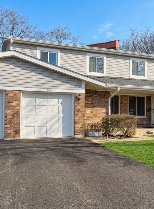 2000 N Hancock Dr, Palatine, IL, 60074-1410 | Card Image