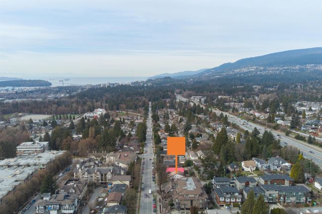 2305 Western Avenue, House other with 4 bedrooms, 3 bathrooms and 2 parking in North Vancouver BC | Image 7