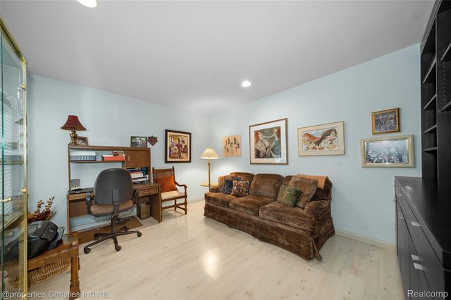 Library | Image 4