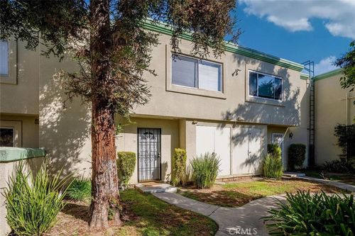 18504 Mayall, Northridge, CA, 91324 | Card Image