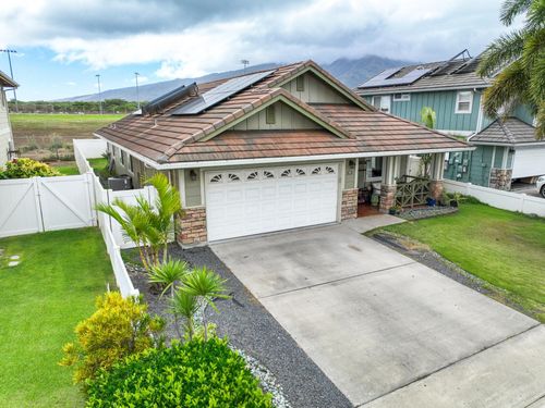 198 Anamuli St, Kahului, HI, 96732-4500 | Card Image