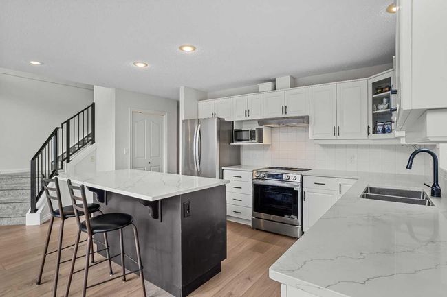 5 - 2 Aspen Glen, Home with 4 bedrooms, 4 bathrooms and 5 parking in Canmore AB | Image 11