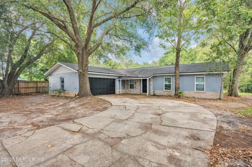 8390 Scottish Ct, Jacksonville, FL, 32244-2451 | Card Image