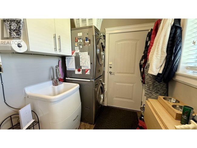 4828 Hamilton Rd, House other with 3 bedrooms, 3 bathrooms and null parking in Lac La Hache BC | Image 10