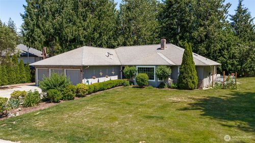 4225 Montgomery Pl, Mount Vernon, WA, 98274-8702 | Card Image