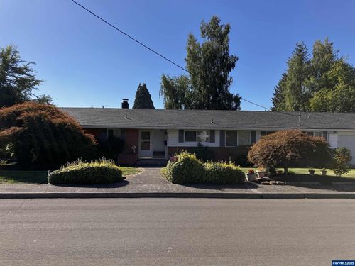 700 Nw 18th Pl, Mcminnville, OR, 97128-2408 | Card Image