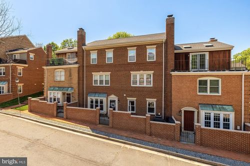 2532 Fairfax Dr, ARLINGTON, VA, 22201-2864 | Card Image