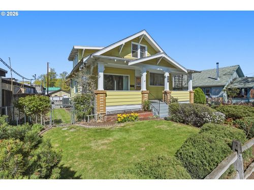 805 E 12th St, TheDalles, OR, 97058 | Card Image