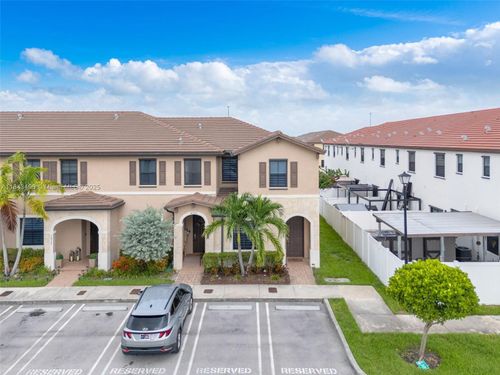 10547 W 34th Ct, Hialeah, FL, 33018-2121 | Card Image