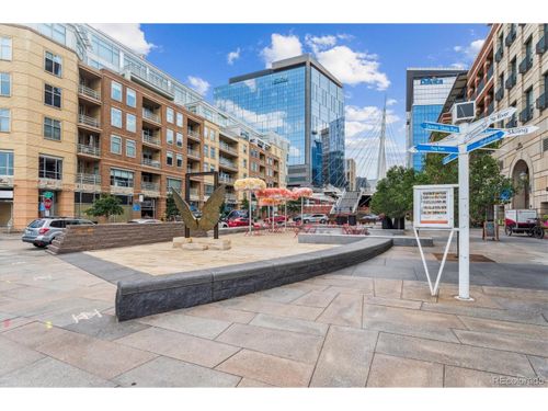 410-2100 16th St, Denver, CO, 80202-5184 | Card Image
