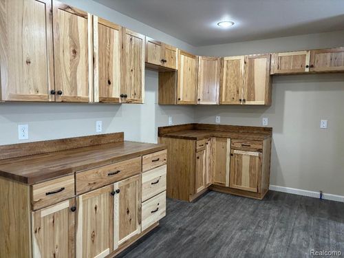 10093 Shepherd Rd, Onsted, MI, 49265-9559 | Card Image