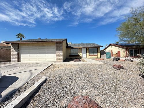 6408 Alta Dr, Las Vegas, NV, 89107-3302 | Card Image