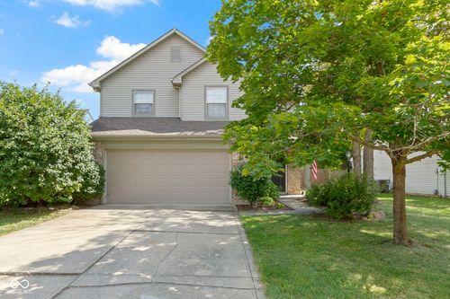 13853 Oak Grove Ct, Fishers, IN, 46038-8365 | Card Image