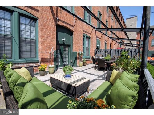 ste-124-200 Lincoln Ave, PHOENIXVILLE, PA, 19460-3500 | Card Image