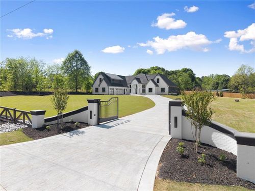 2366 Wall Rd, Monroe, GA, 30656-4989 | Card Image