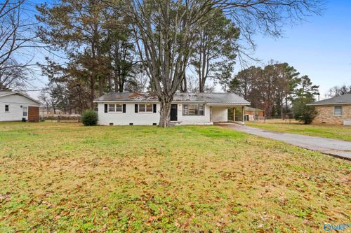 3608 Crestmore Ave Nw, Huntsville, AL, 35816-2312 | Card Image