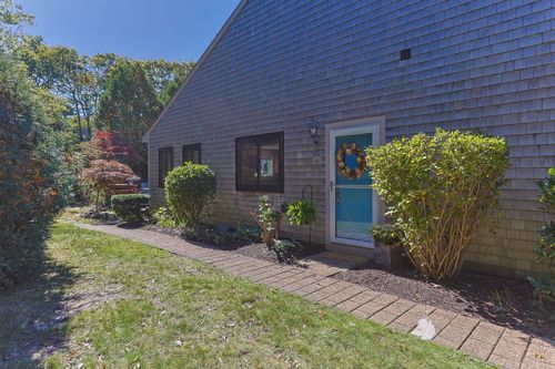 65-65 Roundhouse Rd, Bourne, MA, 02532 | Card Image