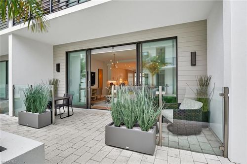 208-850 Central Ave, NAPLES, FL, 34102-6030 | Card Image