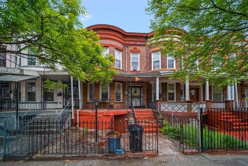 665 Georgia Ave, Brooklyn, NY, 11207-6709 | Card Image