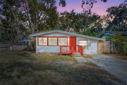 150 E Washington Ave, LAKE HELEN, FL, 32744-3005 | Card Image