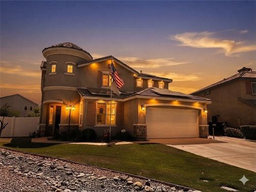 22 Helen Ave, Beaumont, CA, 92223-3138 | Card Image