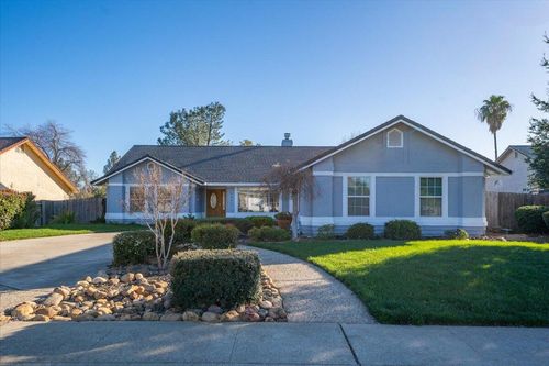 2995 Howard Dr, Redding, CA, 96001-6104 | Card Image