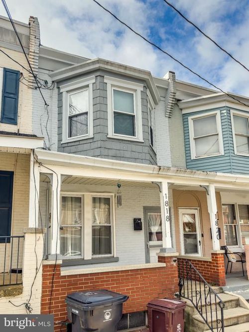 1818 W 7th St, WILMINGTON, DE, 19805-3038 | Card Image