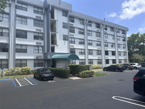 apt-116-2501 Riverside Dr, Coral Springs, FL, 33065-5566 | Card Image