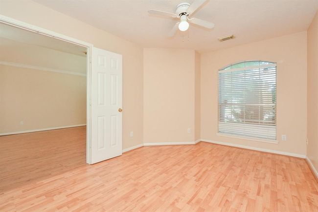 Bedroom 1 | Image 9
