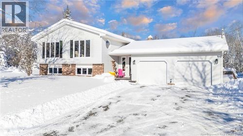 22 Hardwood Cres, Quispamsis, NB, E2E5B3 | Card Image
