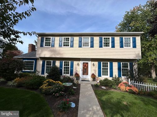 598 Ensminger Drive, YORK, PA, 17407 | Card Image