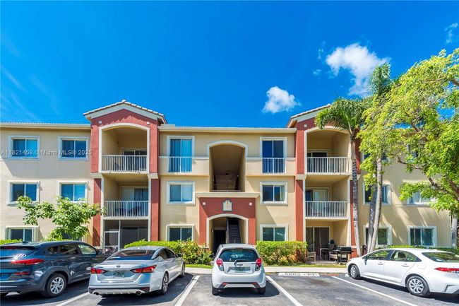 APT-217 - 7085 Nova Dr, Condo with 3 bedrooms, 2 bathrooms and null parking in Davie FL | Image 22