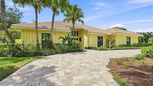 1 Wycliff Rd, Palm Beach Gardens, FL, 33418-6846 | Card Image