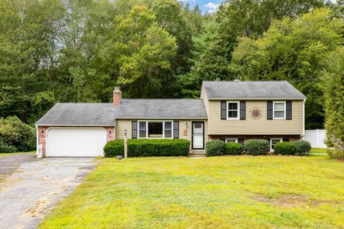 224 Cabin Rd, Colchester, CT, 06415-1505 | Card Image
