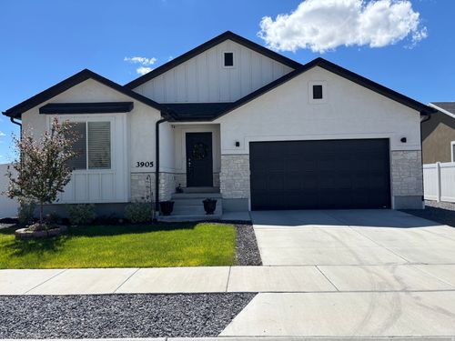 3905 N Chapman Dr, Eagle Mountain, UT, 84005-6558 | Card Image