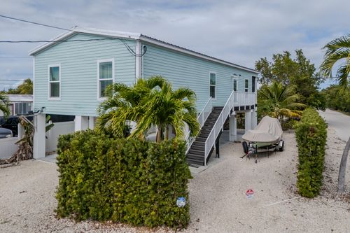 27999 Lobster Tail Trl, Little Torch Key, FL, 33042-5715 | Card Image