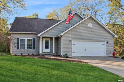 23 Valley View Drive, House other with 3 bedrooms, 2 bathrooms and null parking in Blue Grass IA | Image 1