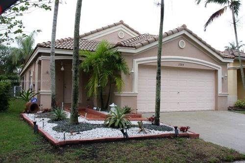 1084 Golden Cane Dr, Weston, FL, 33327-2425 | Card Image