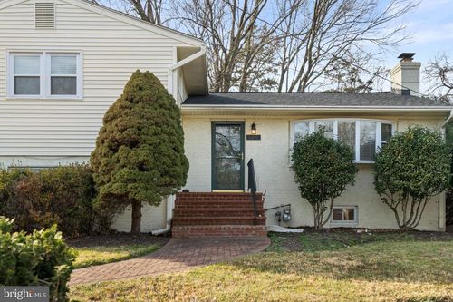 1726 Baldwin Dr, MCLEAN, VA, 22101-5048 | Card Image