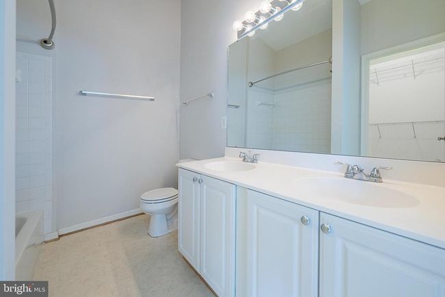 43229 Stillforest Ter, Townhouse with 4 bedrooms, 4 bathrooms and null parking in ASHBURN VA | Image 41