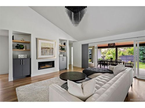 3961 S Clermont St, Cherry Hills Village, CO, 80113-5035 | Card Image